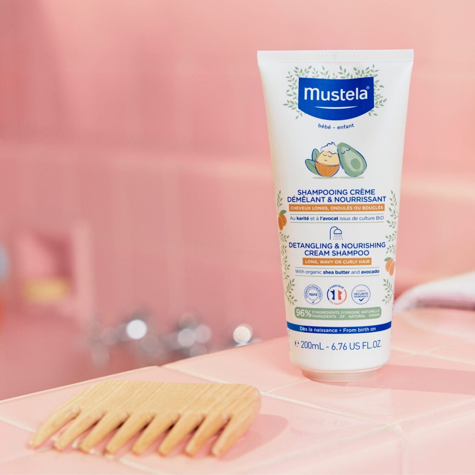 Mustela Detangling and  Nourishing Cream Shampoo 200ml for Babies and Children | Gentle Hair Care