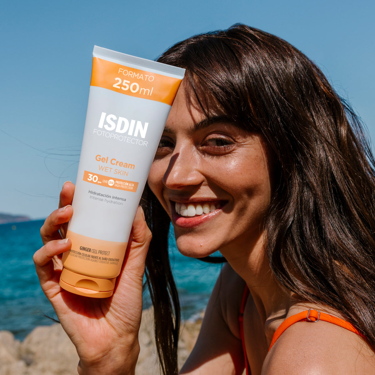 ISDIN Fotoprotector Gel Cream SPF 30 250ml | High Protection Sunscreen for Face and Body-3