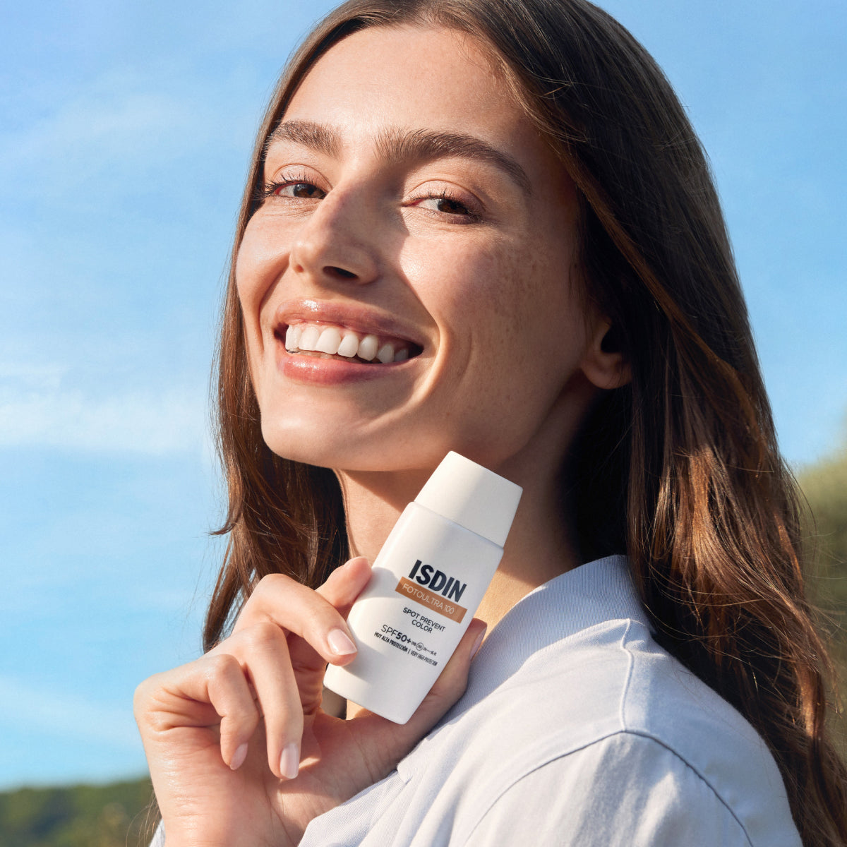 ISDIN Fotoultra 100 Spot Prevent Color SPF 50+ | High Protection Sunscreen with Tinted Coverage for Dark Spot Prevention-3