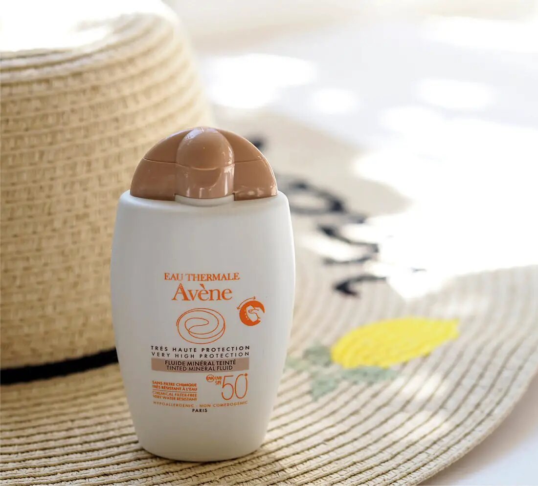 Avene Fluid Mineral Sun Protection SPF 50+ Tinted 40ML - High UV Defense for Sensitive Skin-4