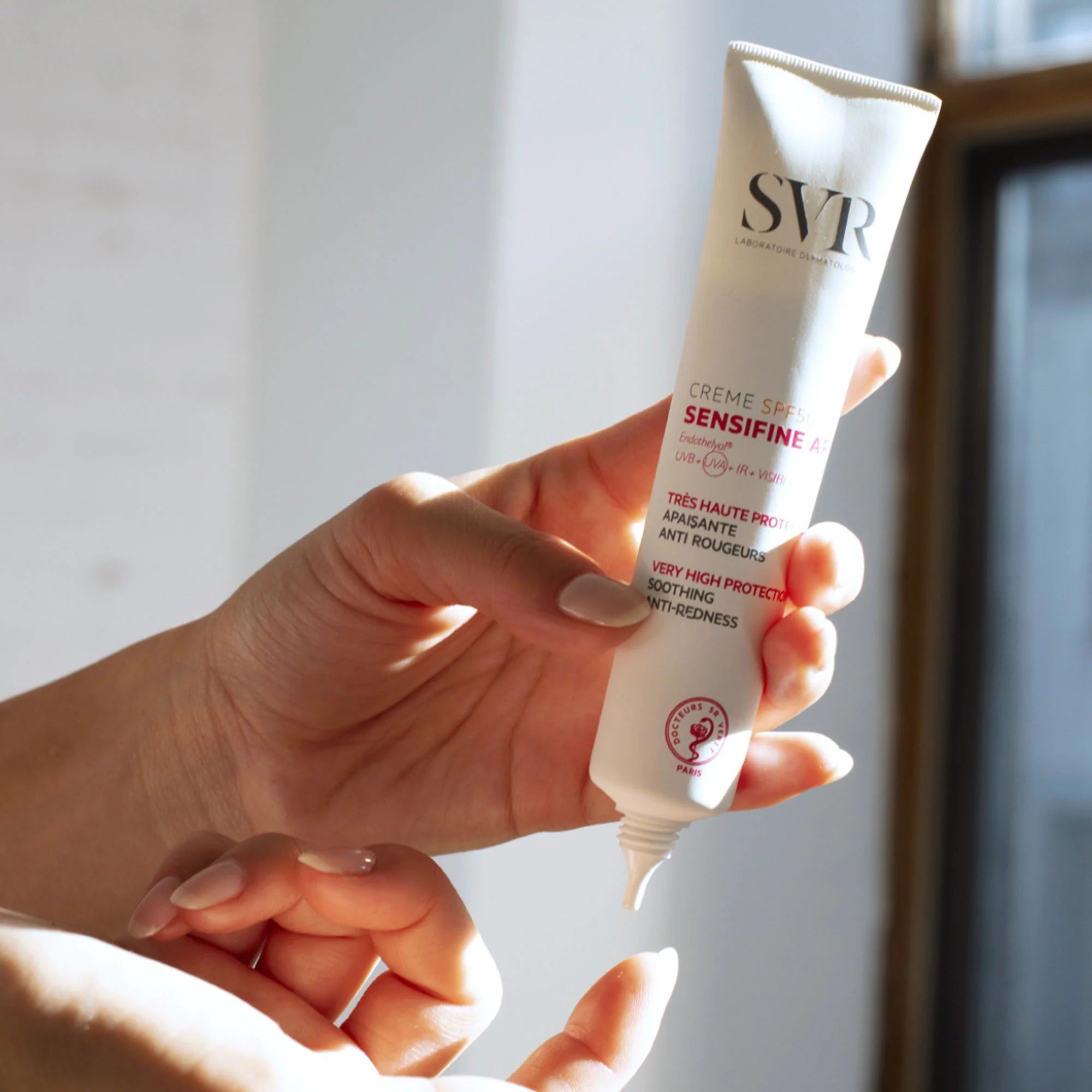 SVR Sensifine AR Crème SPF50+ for Sensitive and Redness-Prone Skin-2