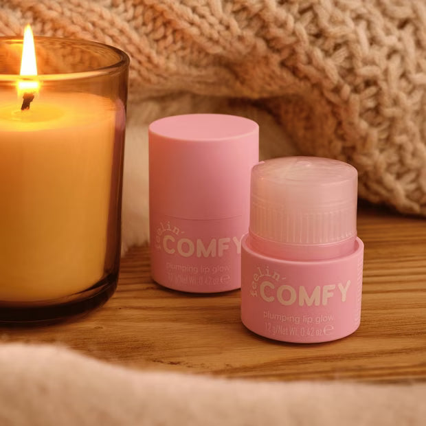 ESSENCE Feelin’ Comfy Plumping Lip Glow