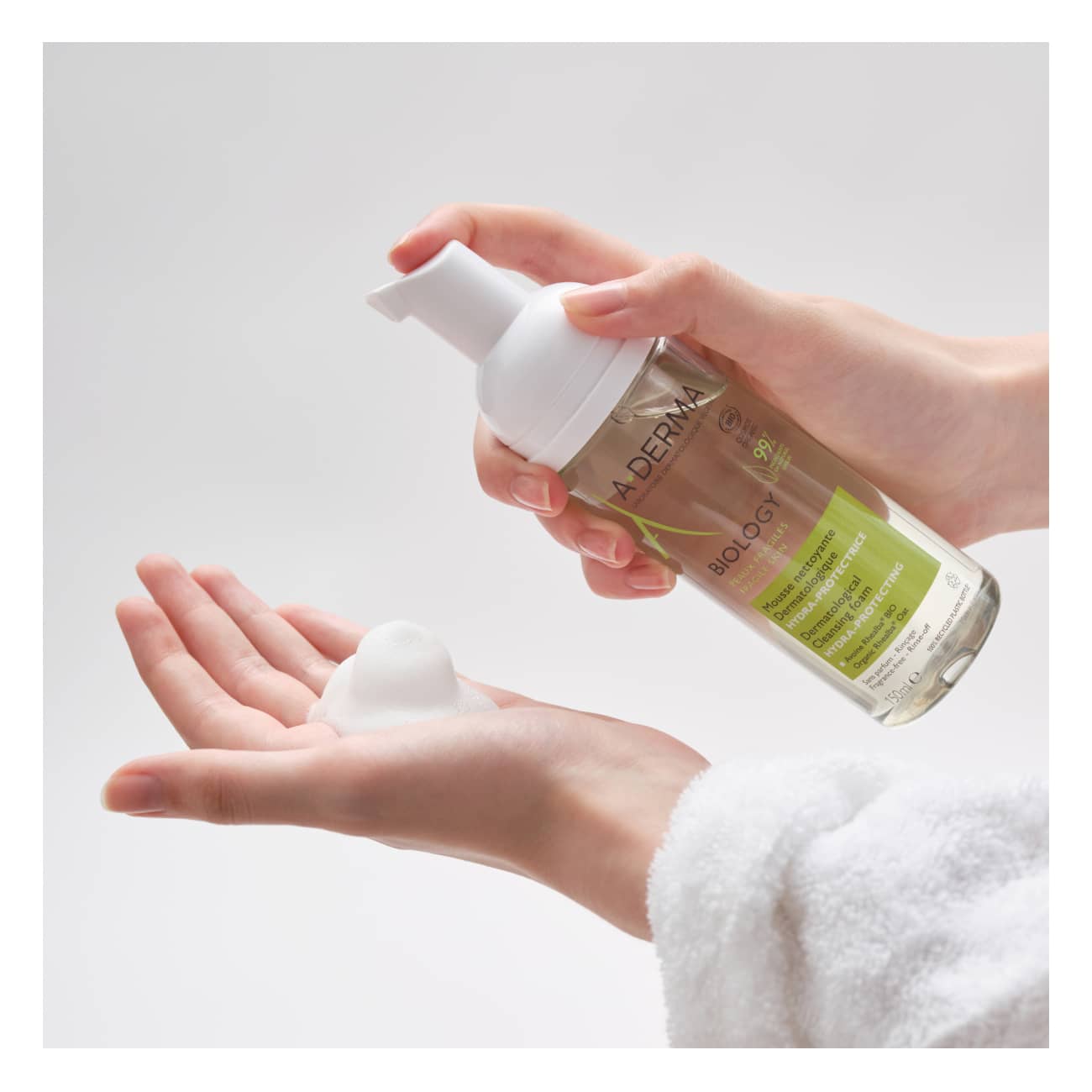 A-Derma Biology Hydra-Protecting Cleansing Foam 150ml-2