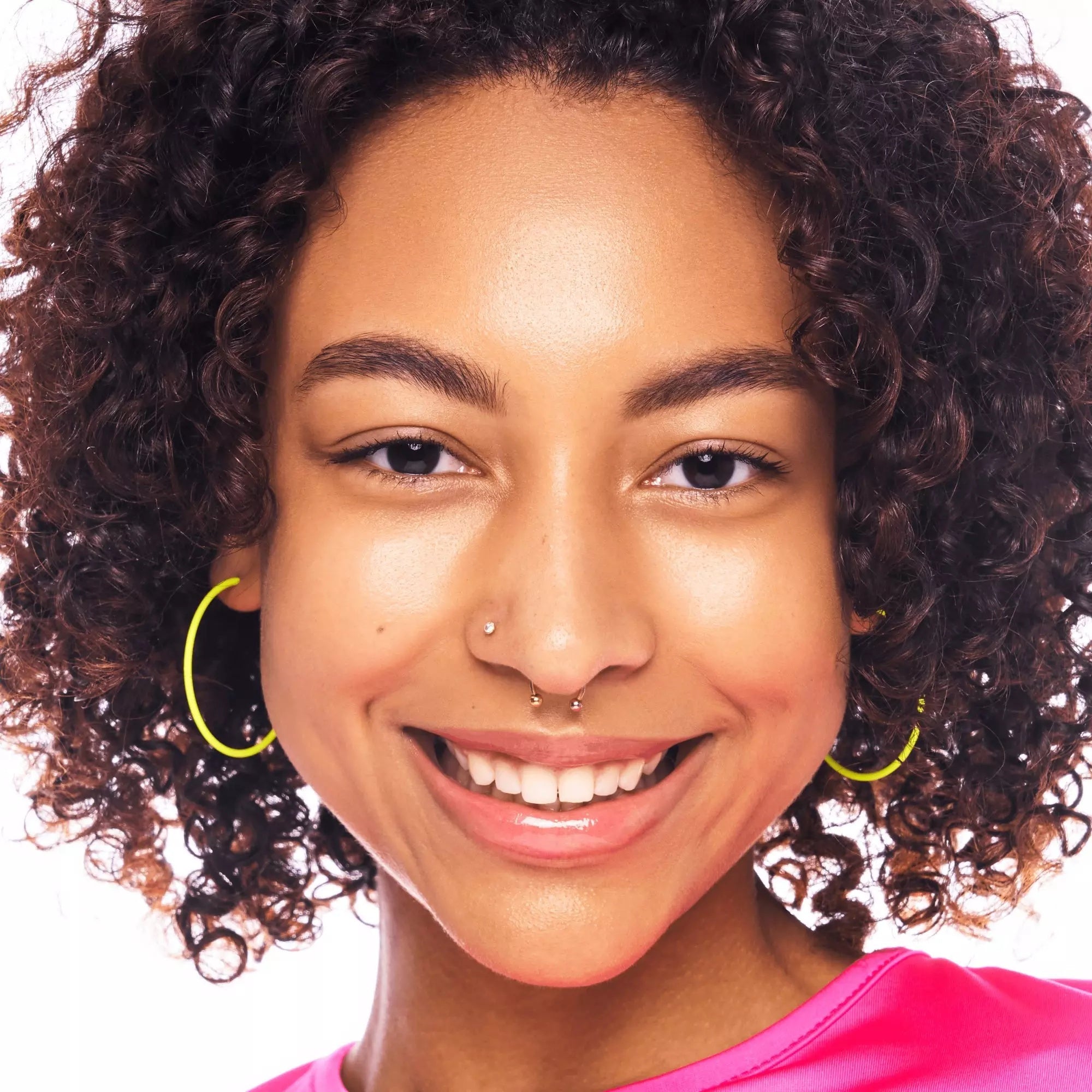 Essence Juicy Bomb Shiny Lip Gloss 102 Witty Watermelon – Glossy Finish & Fruity Scent-5
