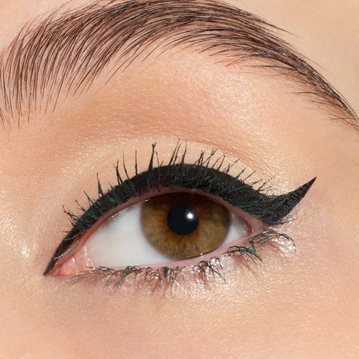 Essence Quick Wing! Stamp Eyeliner 01 Black – Symmetrical Winged Eyeliner Tool-4