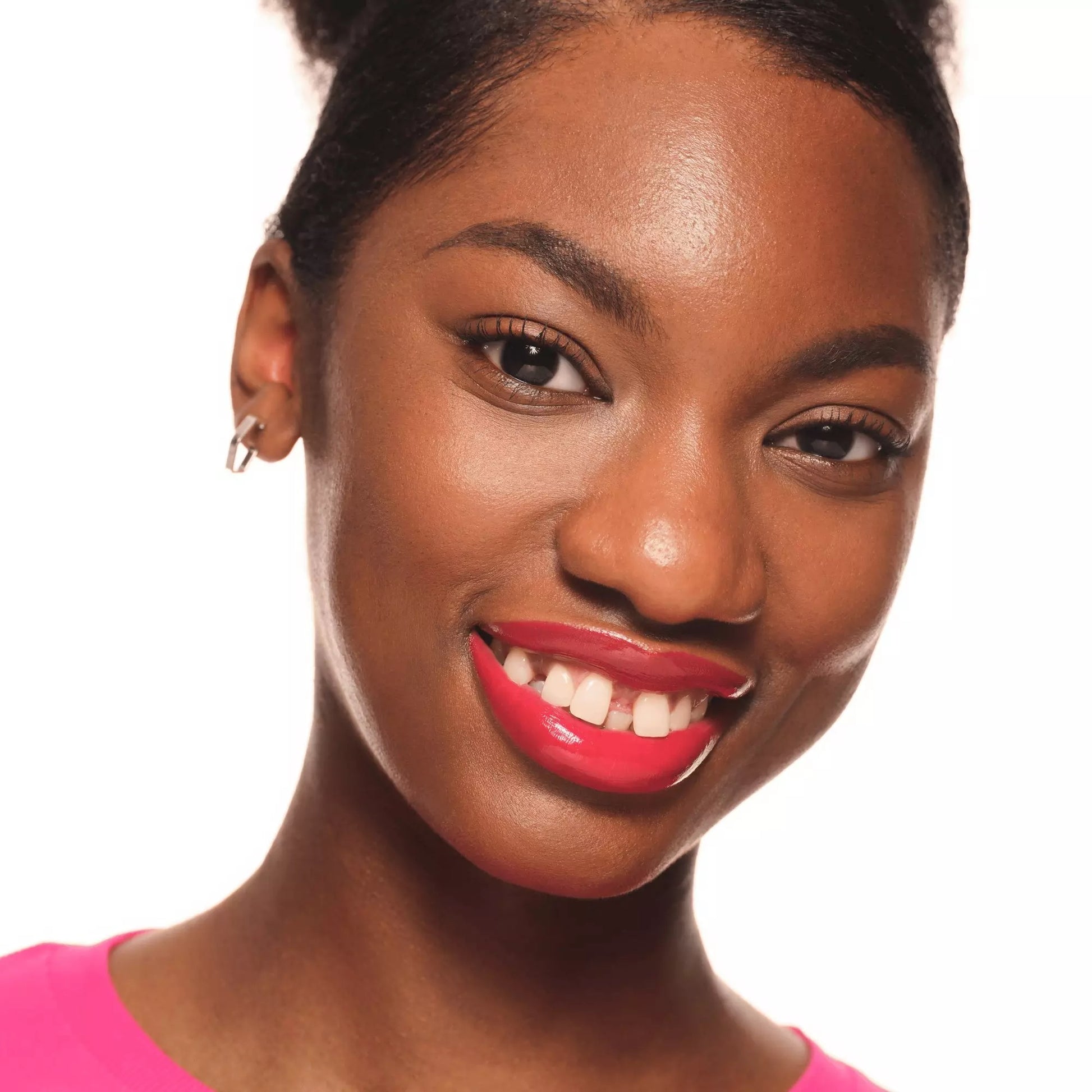 Essence Glossy Glaze High Shine Lipstick 04 Red-dy For The Day – Vibrant Red Glossy Lipstick-4