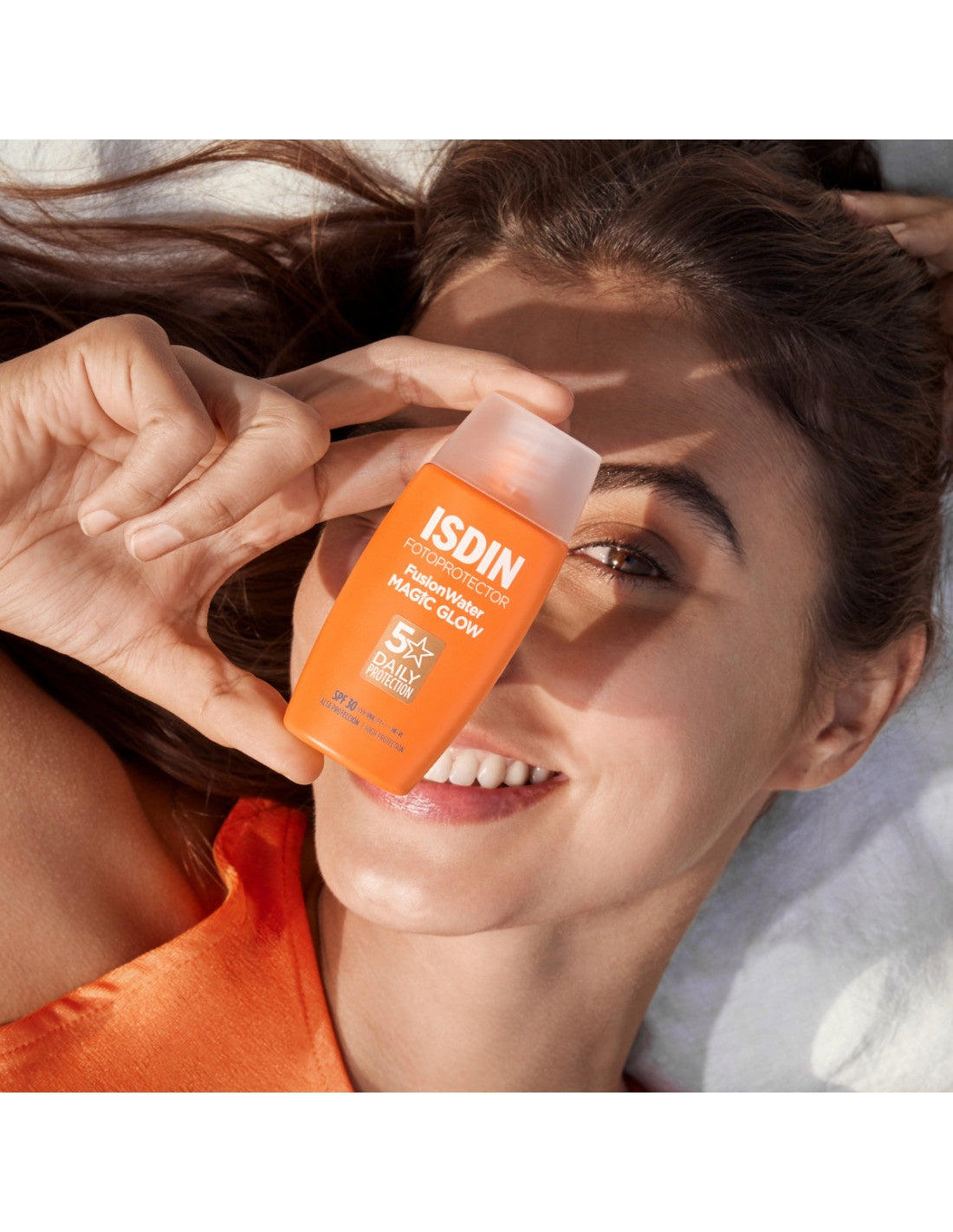 ISDIN Fusion Water Magic Glow SPF 50+ 50ml | Tinted Sunscreen with High Protection and Radiant Finish-4