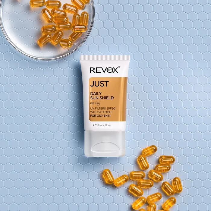 REVOX B77 JUST Daily Sun Protection Shield Oily Skin-2