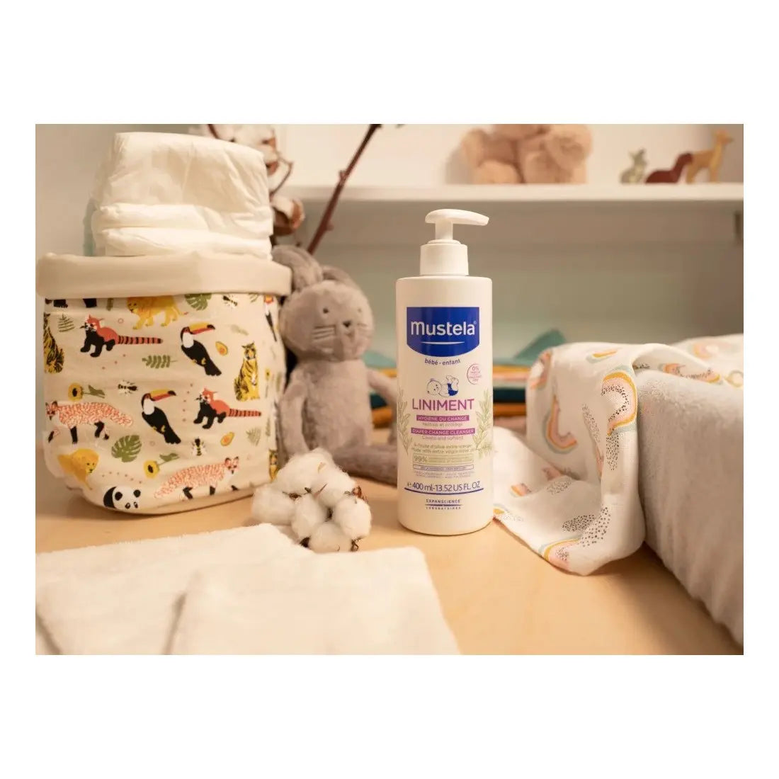 Mustela Liniment Diaper Change Cleanser Gentle Intimate Cleansing Lotion for Babies 400ml
